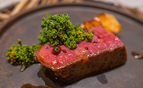 どんな料理にも寄り添うROCOCOは長いコース料理のほどよいアクセントに